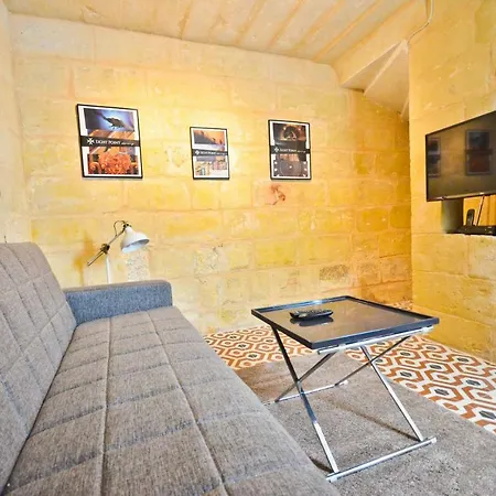Eight Point Living 34b Vakantiehuis Birgu